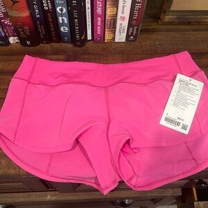 Lululemon speed up short 2.5”